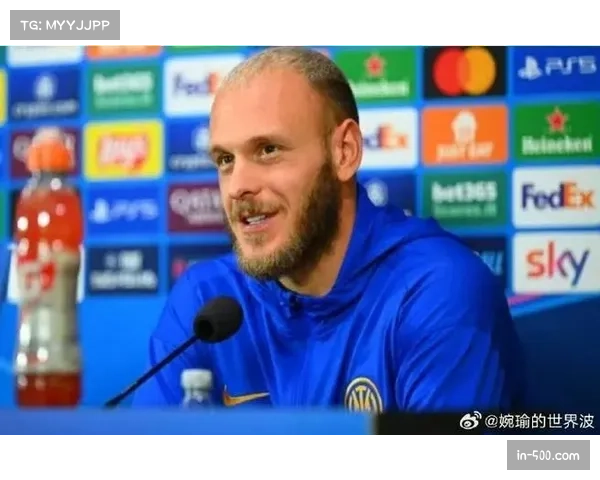 迪马尔科连续6场参与进球 近20年来首位达成此成就后卫 迪马尔科连续6场参与进球 近20年来首位达成此成就后卫