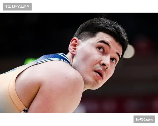 阿不都沙拉木入选最佳阵 全能前锋表现持续稳定 阿不都沙拉木入选最佳阵 全能前锋表现持续稳定